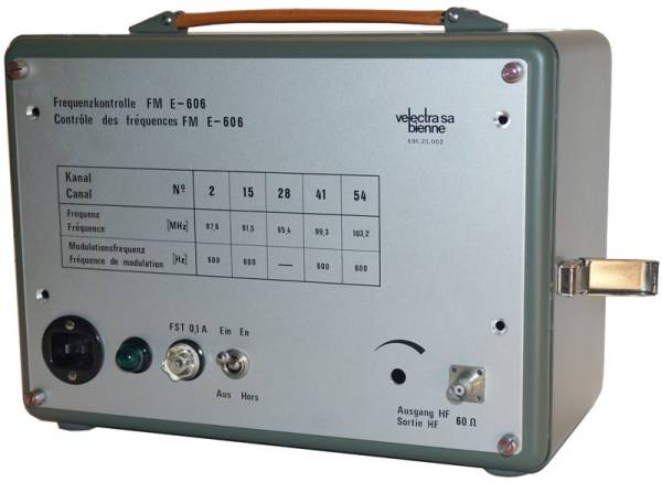Prüfgerät für Frequenzkontrolle FM E-606